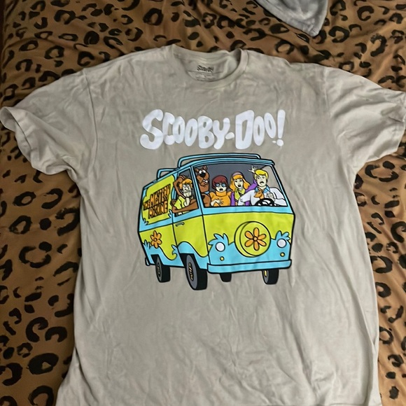 Scooby doo graphic tee - Picture 1 of 1